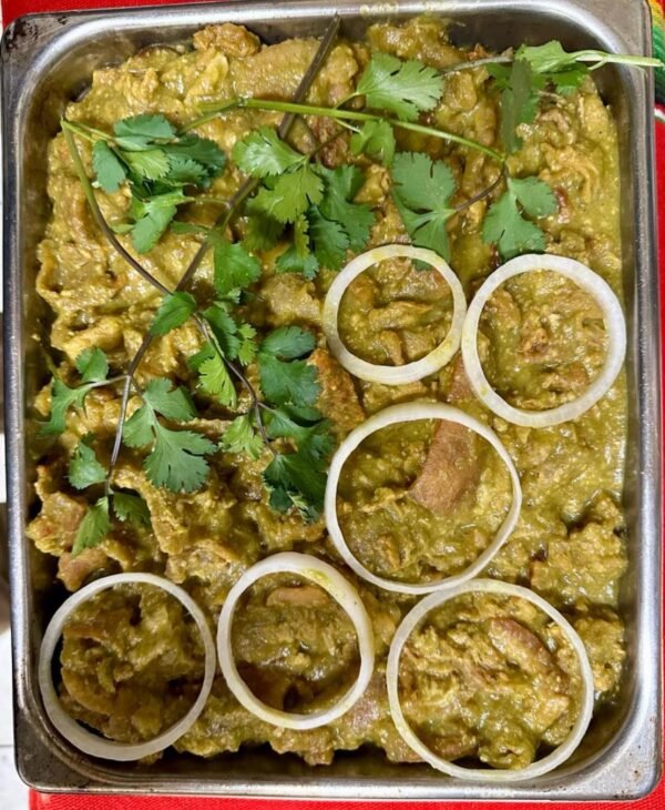 Chicharron En salsa verde Half Pan