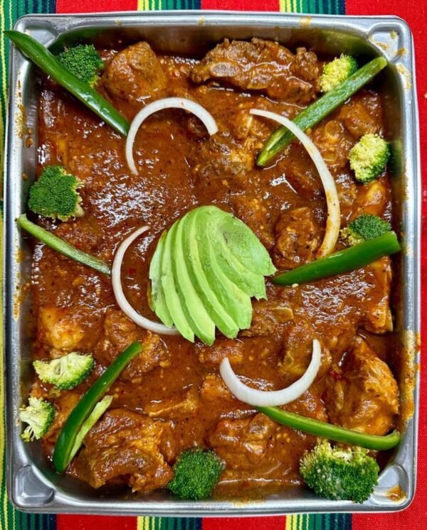 Costilla de Puerco En salsa Roja Half pan