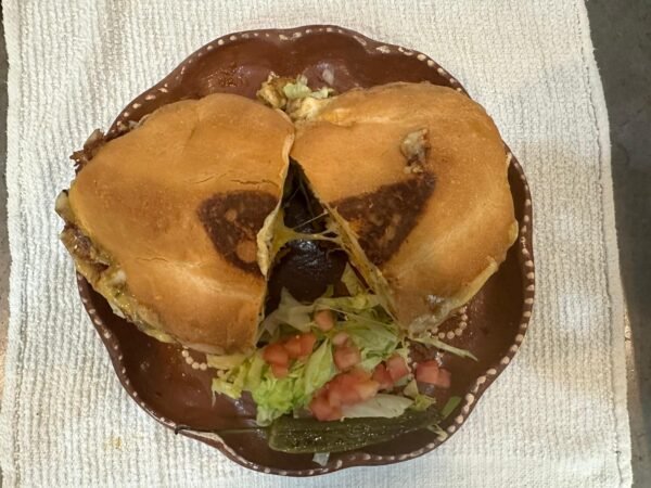 Torta de Pollo ( chicken )